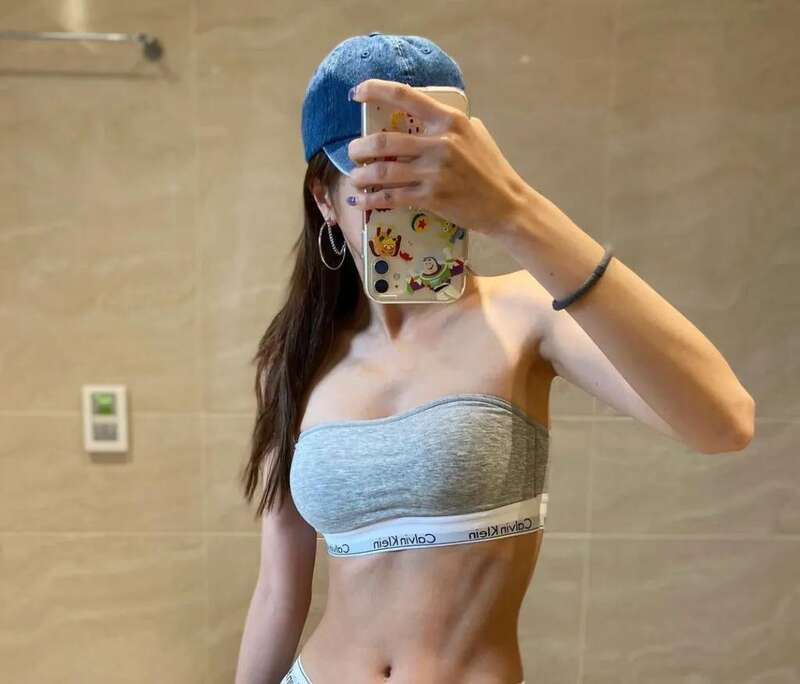 点击图片看原样大小图片