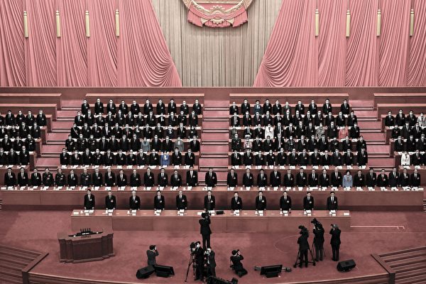 中共政治局霸占主席台:两会成夹生饭 | 八阕