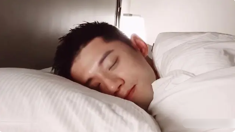 点击图片看原样大小图片